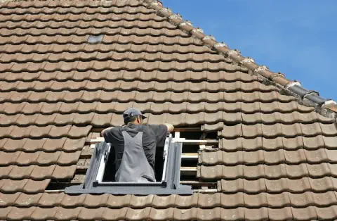 Pose de velux - Villeneuve-sur-Vère
